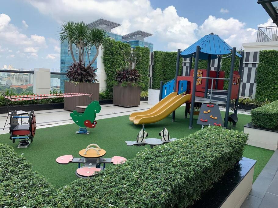Căn hộ The Rixx Perfect Apartment/d1/pool/gym/bathtub/fun TP. Hồ Chí Minh