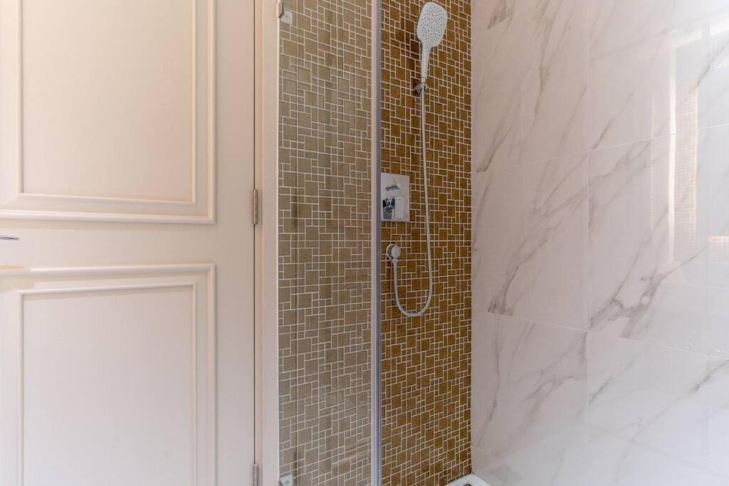 The Rixx Perfect Apartment/d1/pool/gym/bathtub/fun TP. Hồ Chí Minh